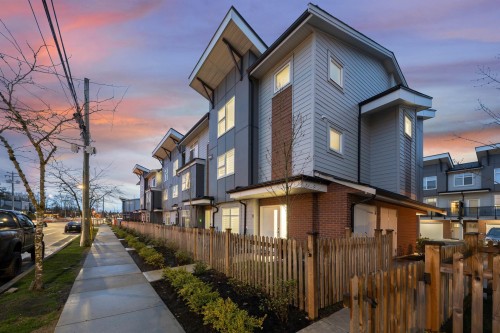 6-22334 48 Avenue, Langley, BC 