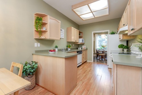 21-10038 150 Street, Surrey, BC 