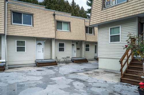 17-33293 Bourquin Crescent E, Abbotsford, BC 