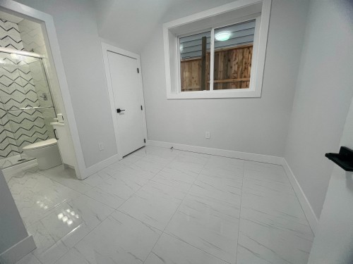 Suite-166Xx 18A Avenue, Surrey, BC 