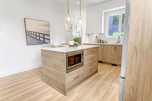 6-7946 204 Street, Langley, BC 