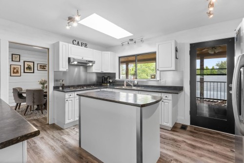 19691 49 Avenue, Langley, BC 