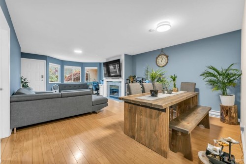 104-9310 King George Boulevard, Surrey, BC 