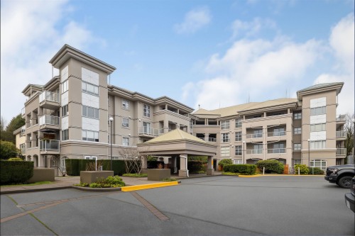 313-10533 University Drive  Surrey, BC V3T 5T7