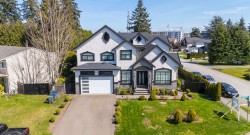 8670 Tunis Place  Surrey, BC V3S 4Y6