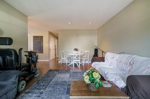 19886 37 Avenue, Langley, BC 