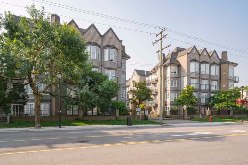 303-20200 56 Avenue, Langley, BC 