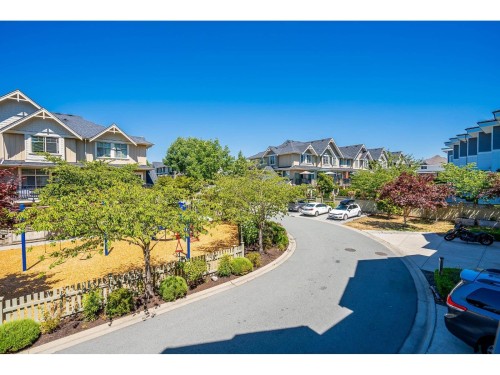 30-19525 73 Avenue, Surrey, BC 