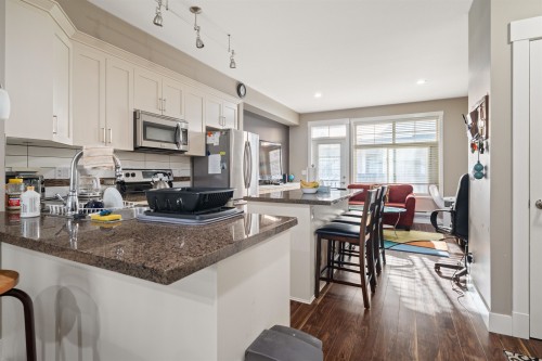 30-19525 73 Avenue, Surrey, BC 