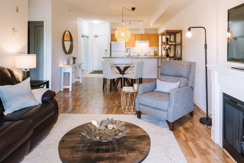 403-10088 148 Street  Surrey, BC V3R 3M9