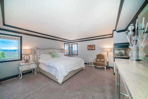 16781 77 Avenue, Surrey, BC 