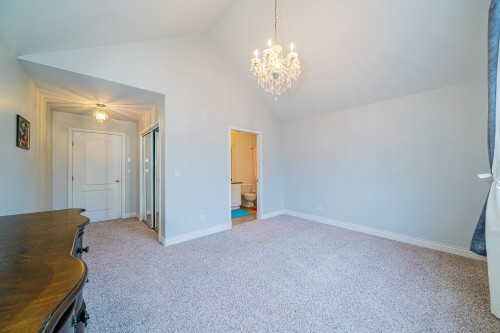 16781 77 Avenue, Surrey, BC 