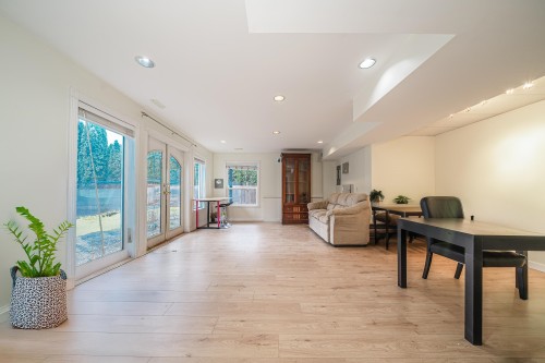 16781 77 Avenue, Surrey, BC 