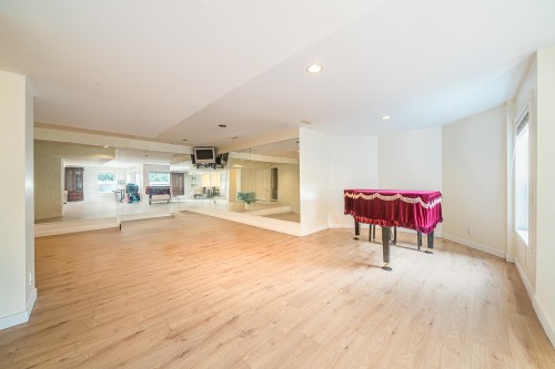 16781 77 Avenue, Surrey, BC 