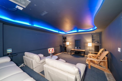 16781 77 Avenue, Surrey, BC 