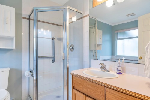 16481 86 Avenue, Surrey, BC 