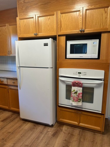 16481 86 Avenue, Surrey, BC 