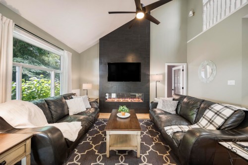 17850 100A Avenue, Surrey, BC 