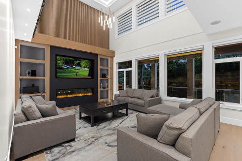 17568 102 Avenue, Surrey, BC 