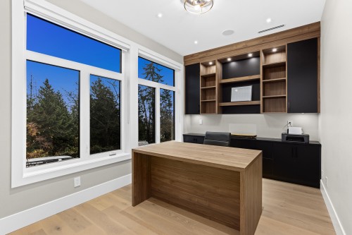 17568 102 Avenue, Surrey, BC 