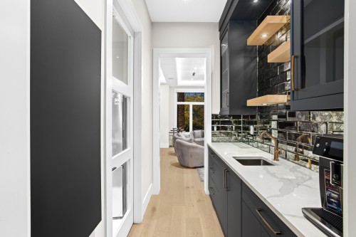 17568 102 Avenue, Surrey, BC 