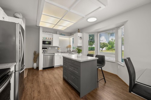 131-7156 121 Street  Surrey, BC V3W 0J6