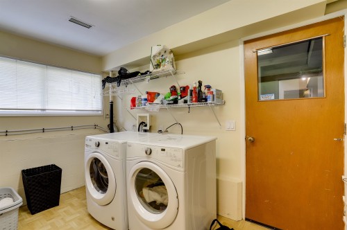 15568 Thrift Avenue, White Rock, BC 