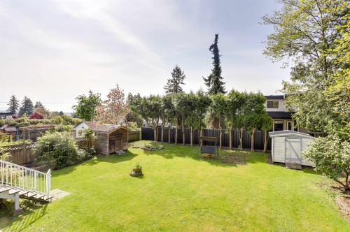 15568 Thrift Avenue, White Rock, BC 
