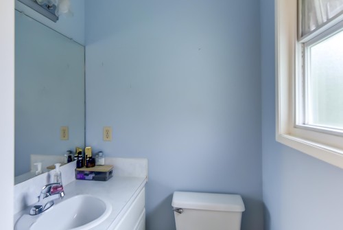 19735 48 Avenue, Langley, BC 