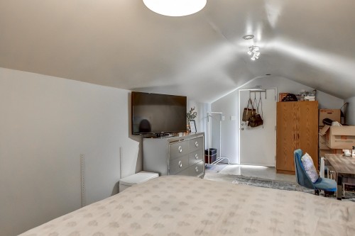 19735 48 Avenue, Langley, BC 