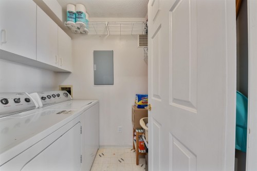 1605-15030 101 Avenue, Surrey, BC 