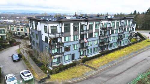 208-9983 Barnston Drive E, Surrey, BC 