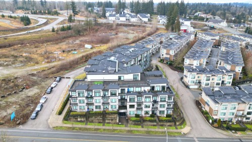 208-9983 Barnston Drive E, Surrey, BC 