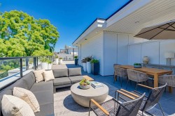 10-16315 23a Street  Surrey, BC V3Z 0S3