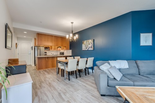 307-15368 16A Avenue, Surrey, BC 