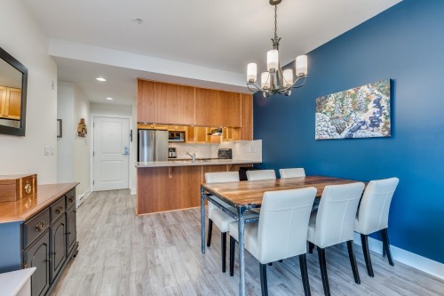 307-15368 16A Avenue, Surrey, BC 