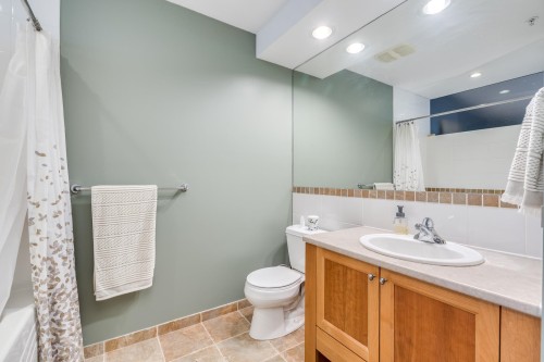 307-15368 16A Avenue, Surrey, BC 