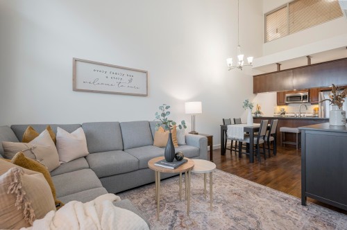 592-8288 207A Street, Langley, BC 