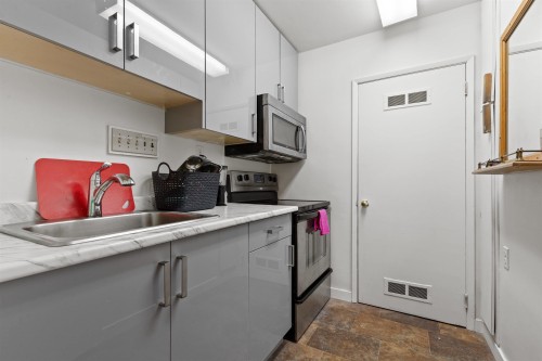 11564 97 Avenue, Surrey, BC 