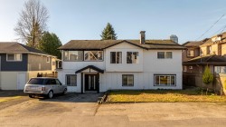 7923 122a Street  Surrey, BC V3W 3T4