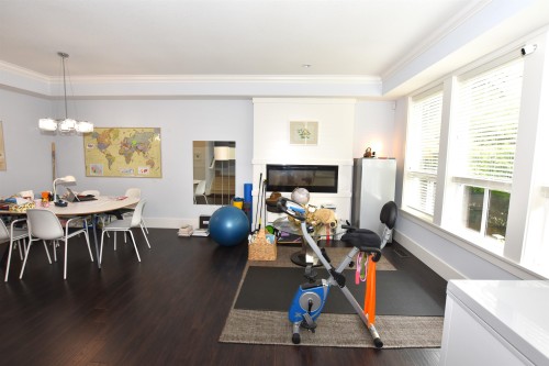 15-14877 60 Avenue, Surrey, BC 