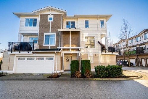 102-19433 68 Avenue, Surrey, BC 