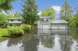 148 Clovermeadow Crescent  Langley, BC V2Z 2R1