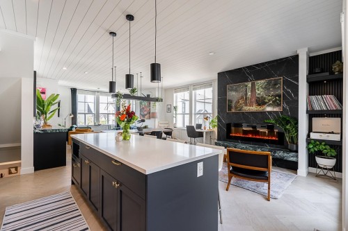 15-16565 24A Avenue, Surrey, BC 