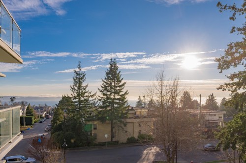 315-15165 Thrift Avenue, White Rock, BC 