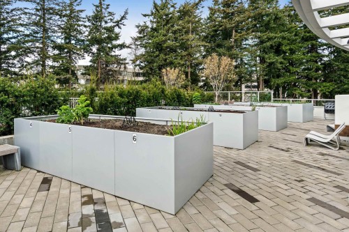 315-15165 Thrift Avenue, White Rock, BC 