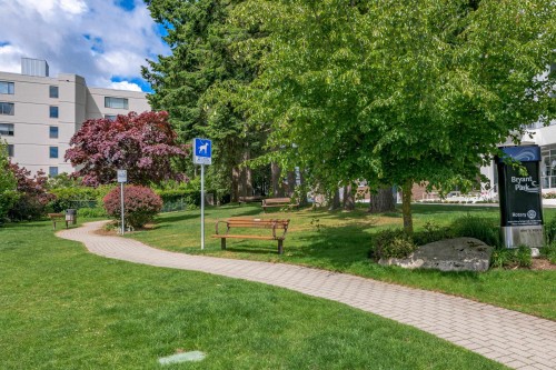 315-15165 Thrift Avenue, White Rock, BC 