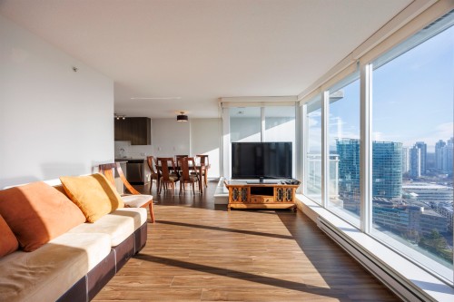 3708-13325 102A Avenue, Surrey, BC 