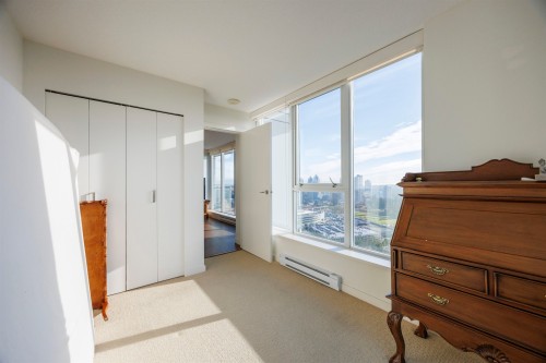 3708-13325 102A Avenue, Surrey, BC 