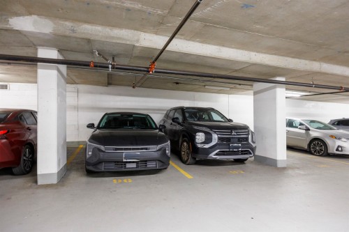 3708-13325 102A Avenue, Surrey, BC 